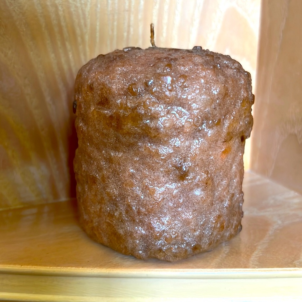 Rustic Brown Textured Candle - Picture 3 of 10